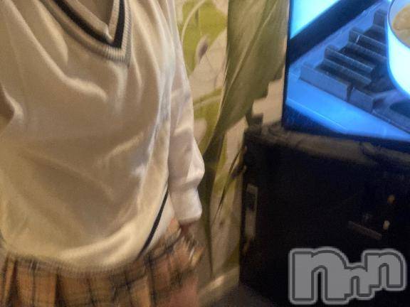 長岡デリヘル純・無垢(ジュンムク)うらん(20)の2025年10月27日写メブログ「人気のドラマ」