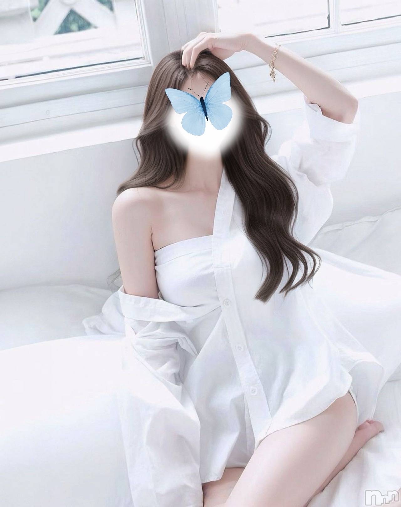 新潟デリヘルGRACE　新潟(グレース　ニイガタ)夢城☆反則級の極上美女(25)の2025年12月23日写メブログ「ついに出たァァァーー🥇✨👏🏻1等です」