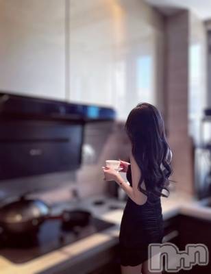 新潟デリヘル GRACE　新潟(グレース　ニイガタ) 夢城☆反則級の極上美女(25)の10月7日写メブログ「三日月に感動‪‪❤︎‬🌙* :ﾟ」