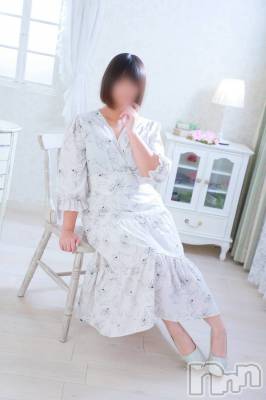 れな(21) 身長159cm、スリーサイズB90(E).W75.H95。新潟デリヘル 新潟市鳥屋野潟ちゃんこ(ニイガタシトヤノガタチャンコ)在籍。