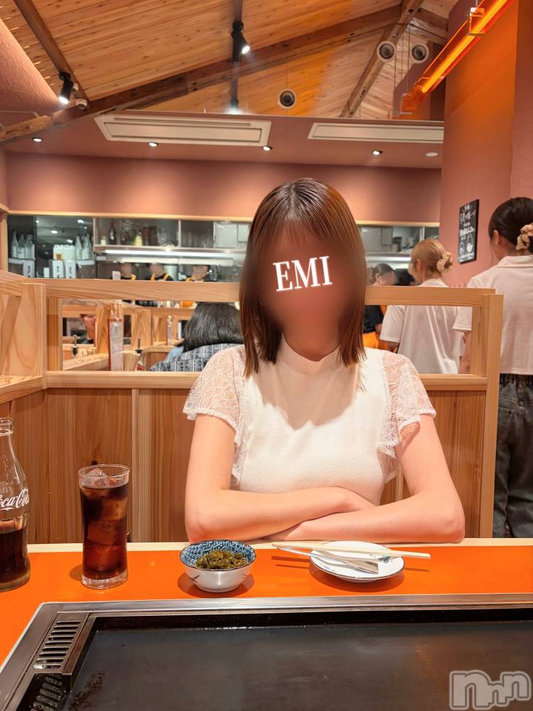 新潟デリヘル新潟の可憐な妻たち～秘密の逢瀬～(ニイガタノカレンナツマタチ～ヒミツノオウセ～) 佐久間 えみ(37)の8月27日写メブログ「お持ち帰りしたかったの？」