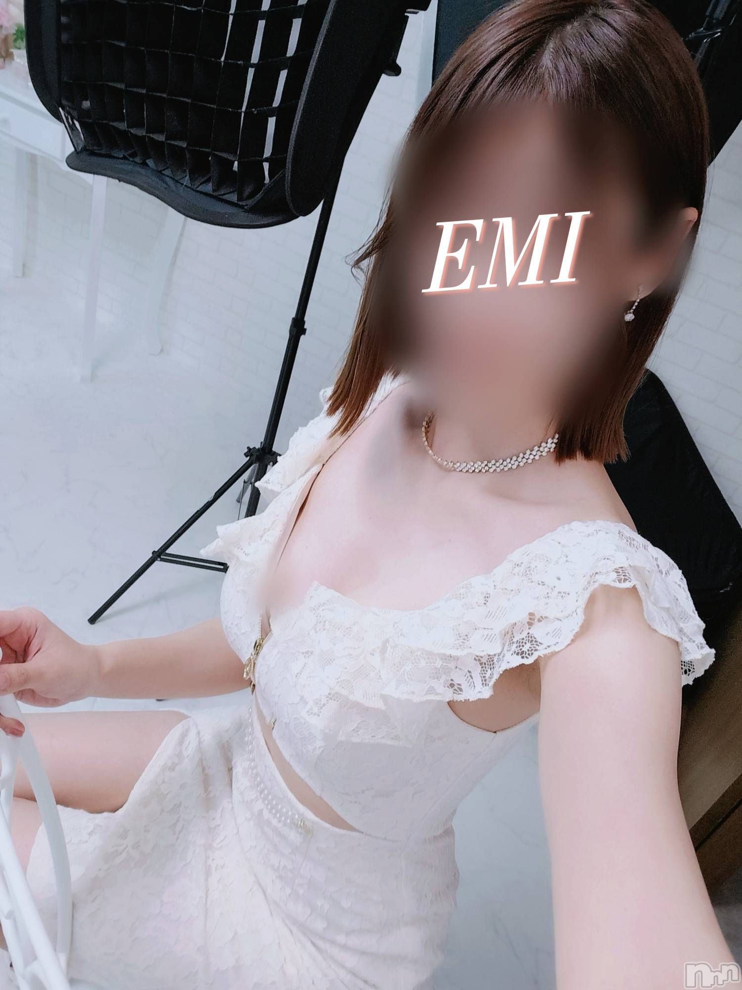 新潟デリヘル新潟の可憐な妻たち～秘密の逢瀬～(ニイガタノカレンナツマタチ～ヒミツノオウセ～)【超期待の新人】佐久間 えみ(37)の2025年10月31日写メブログ「このあと四つん這いで…˚˖⁺❤︎‬」