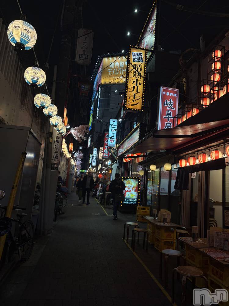 �����������Х��顦�����GRAND ROUGE(�����롼����) ��ߤˤ���3��21���̥�֥����ֻĤ�鷺������