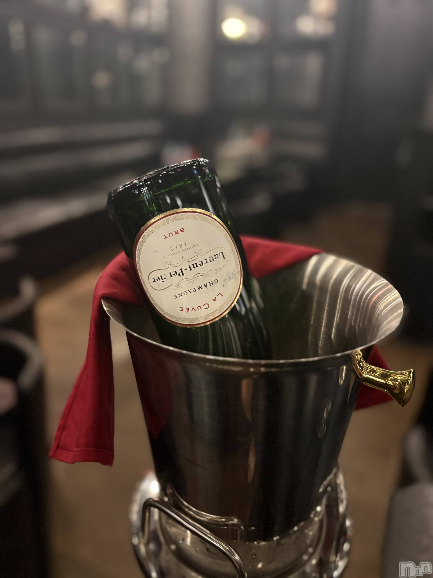 �����������Х��顦�����GRAND ROUGE(�����롼����) ��2026ǯ4��25���̥�֥����֤��쥷����