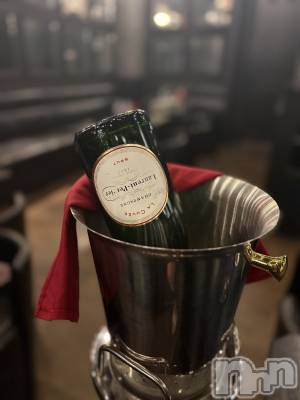 �����������Х��顦�����GRAND ROUGE(�����롼����) ��ߤˤ���4��25���̥�֥����֤��쥷����