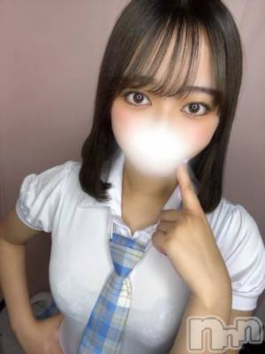 そな(22) 身長160cm、スリーサイズB0(E).W.H。 全力！！乙女坂46在籍。
