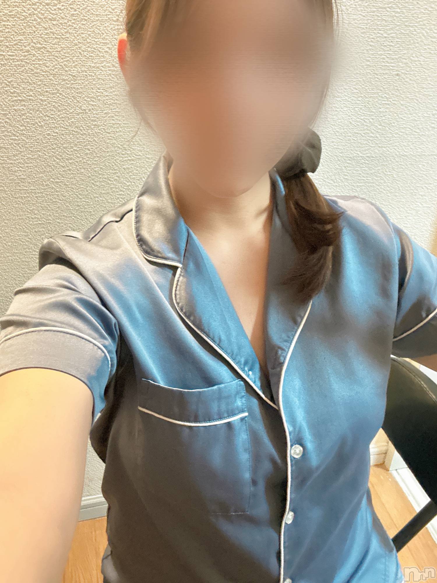 新潟メンズエステMYIRO　-マイロ-(マイロ)きりみ(25)の2025年12月30日写メブログ「サイゴになる🥺」