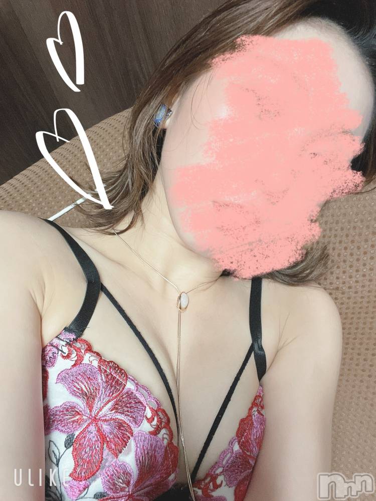 新潟デリヘル人妻楼　新潟店(ヒトヅマロウ　ニイガタテン) 笑美香(24)の1月15日写メブログ「今日は20時から、、❣️」