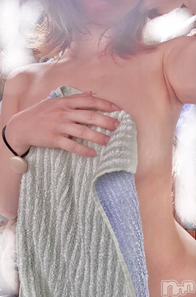 新潟デリヘル人妻楼　新潟店(ヒトヅマロウ　ニイガタテン) 笑美香(24)の4月2日写メブログ「次の出勤❣️」