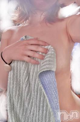 新潟デリヘル 人妻楼　新潟店(ヒトヅマロウ　ニイガタテン) 笑美香(24)の4月2日写メブログ「次の出勤❣️」