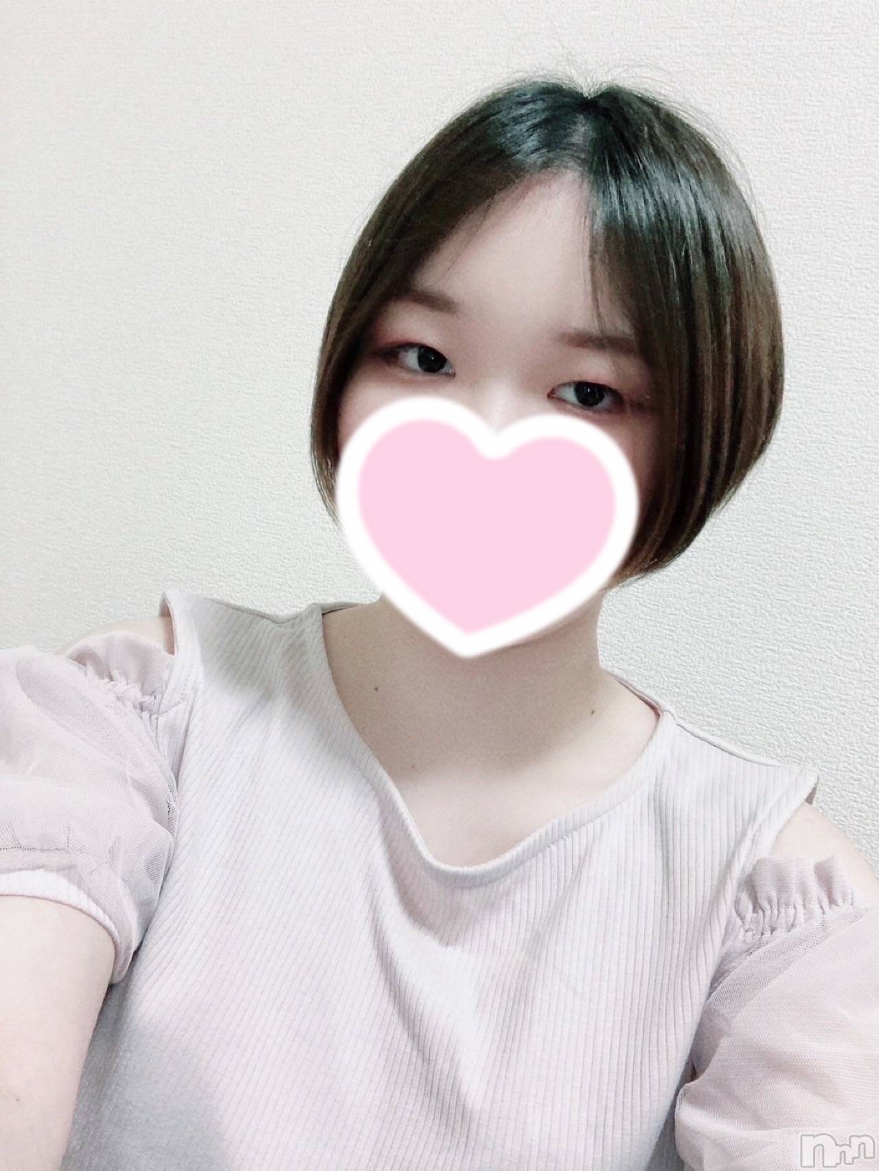 新潟風俗エステ新潟出張メンズエステ Fancy -ファンシィ-(ニイガタシュッチョウメンズエステファンシィ)新人☆えま(23)の2025年9月23日写メブログ「溜まってるの…🥺」