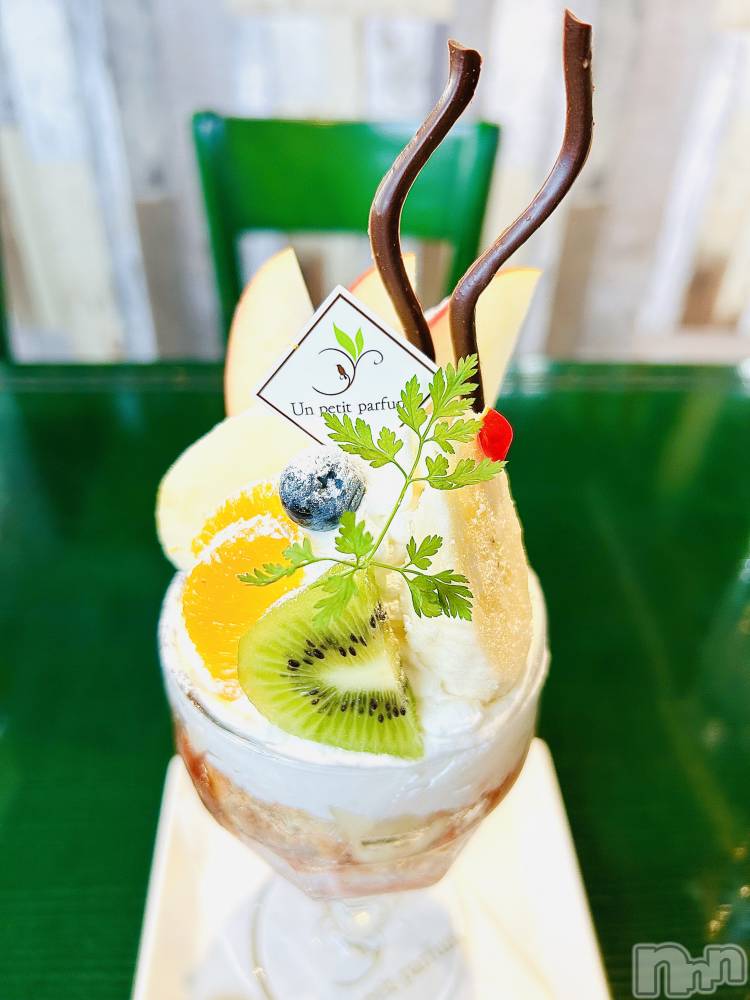 �����������Х��顦����ֽϽ�����Х��� Lips(���奯���祭��Х����åץ�) �����Ϥ�12��16���̥�֥����֥ѥե���