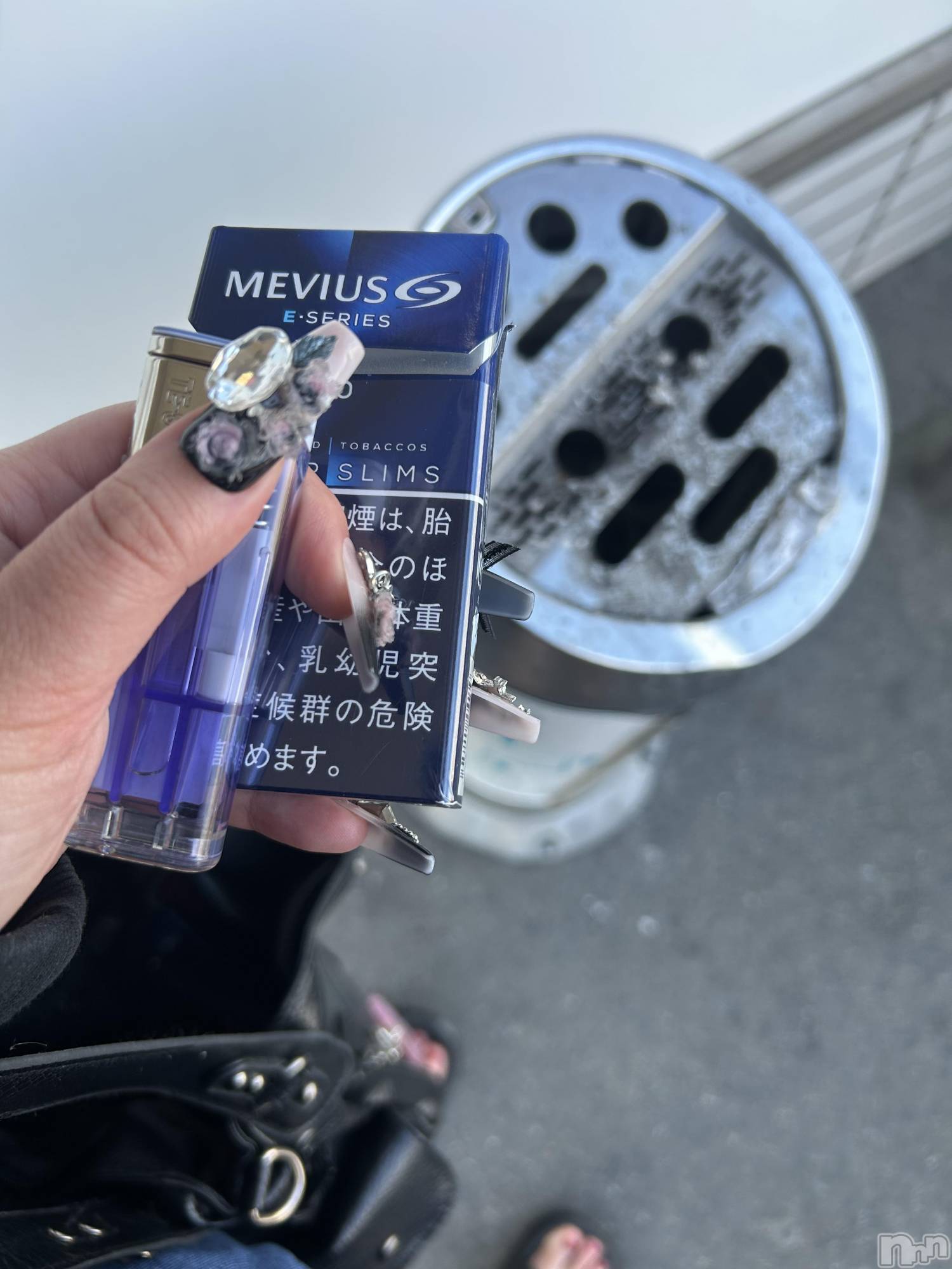 Х顦ֽϽХ Lips(奯祭Хåץ) 2025ǯ1112̥֥֤ǰɡ