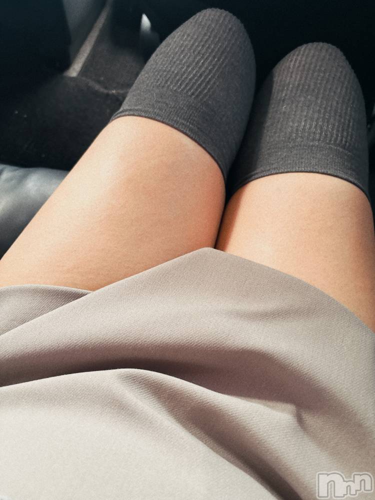 新潟デリヘル人妻楼　新潟店(ヒトヅマロウ　ニイガタテン) 白雪(38)の11月1日写メブログ「三連休」