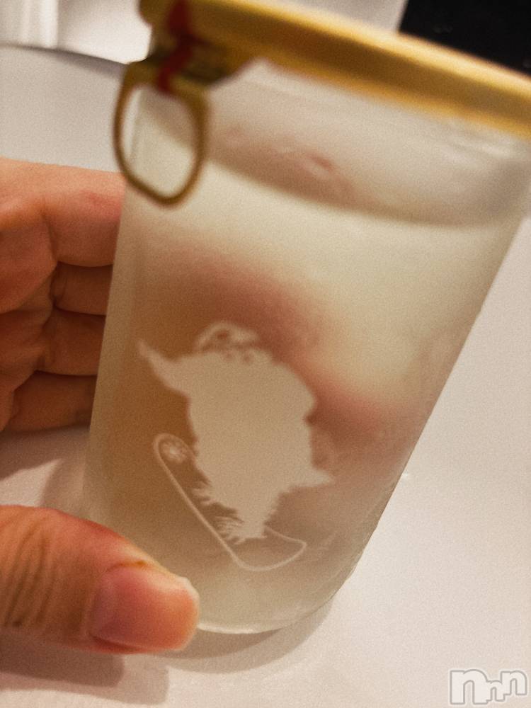 新潟デリヘル人妻楼　新潟店(ヒトヅマロウ　ニイガタテン) 白雪(38)の11月21日写メブログ「お金で買える幸せは迷わず買っていく」