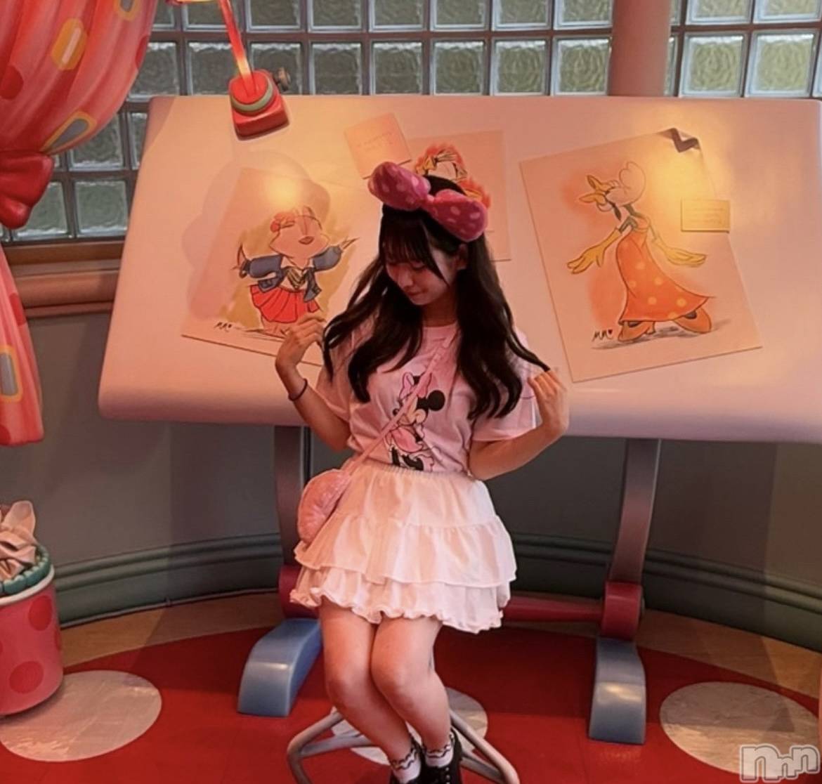 ƲХ顦Lounge Veranda(饦󥸥٥) 2025ǯ1017ֽ̥֥жФƤޤ