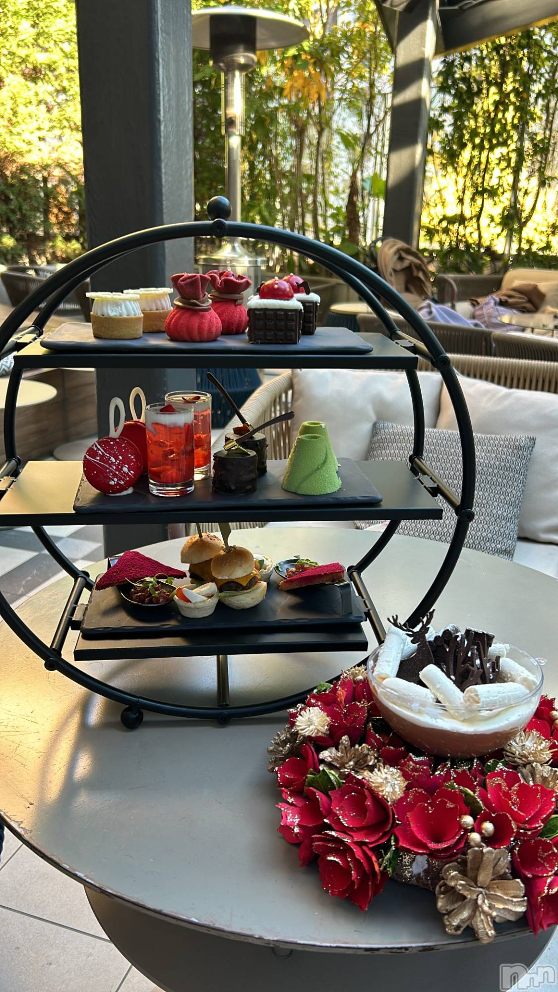 ��Ʋ����Х��顦�����Lounge Veranda(�饦�󥸥٥���) ��2026ǯ1��10���̥�֥����֤��ޤ���🐥��