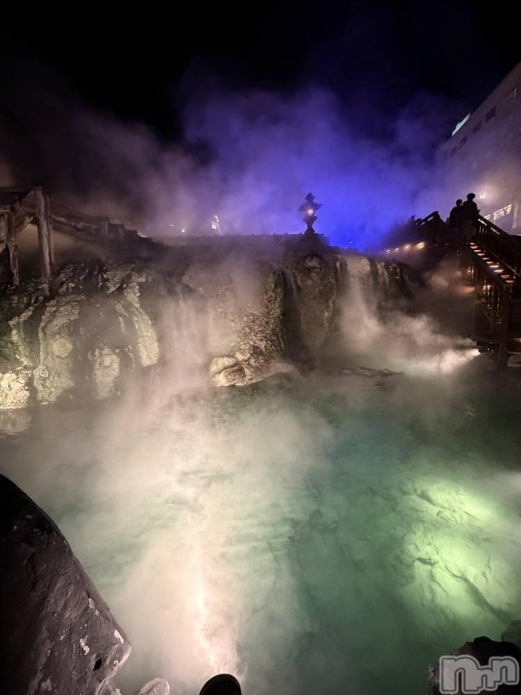 �����������Х��顦�����GRAND ROUGE(�����롼����) �ʥ���3��31���̥�֥����֤Ҥ�©🩵🩵��