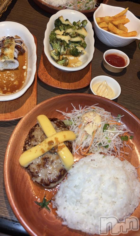 �����������Х��顦�����GRAND ROUGE(�����롼����) �ʥ���4��27���̥�֥�����🩵��