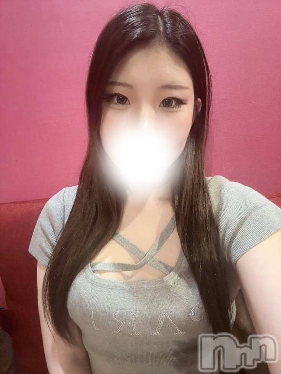 新潟デリヘル奥様特急 新潟店(オクサマトッキュウニイガタテン) りん(20)の10月20日写メブログ「出勤してます！」