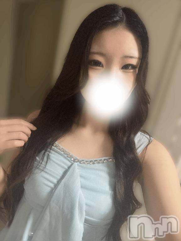 新潟デリヘル奥様特急 新潟店(オクサマトッキュウニイガタテン) りん(20)の6月26日写メブログ「☂️12:00～」