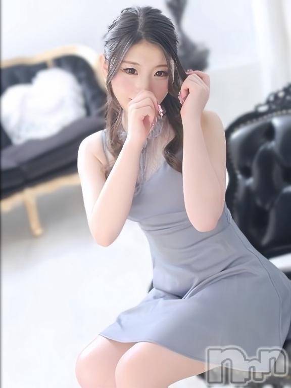 新潟デリヘル奥様特急 新潟店(オクサマトッキュウニイガタテン)りん(20)の2026年5月22日写メブログ「出勤してます✨」