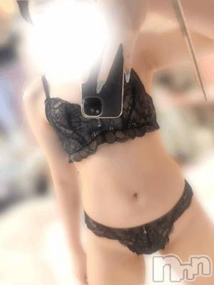 新潟デリヘル 奥様特急 新潟店(オクサマトッキュウニイガタテン) りん(20)の8月22日写メブログ「出勤してます🥰」