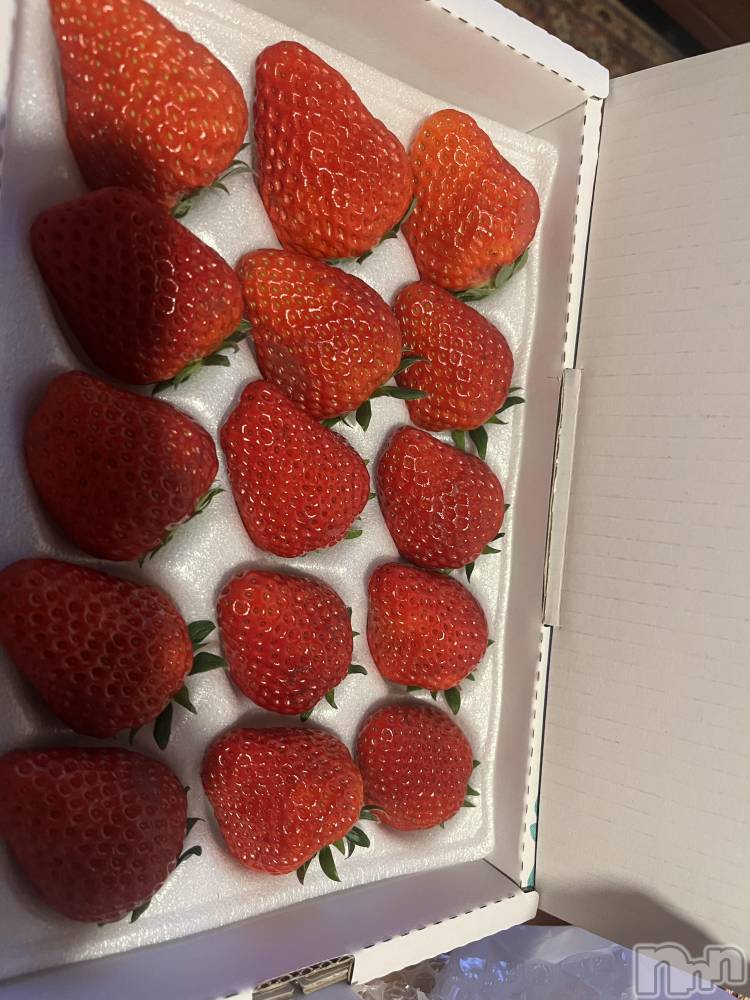 ��Ʋ����Х��顦�����clubTiara(�ƥ�����) ��Τ�1��29���̥�֥�����🍓✨��