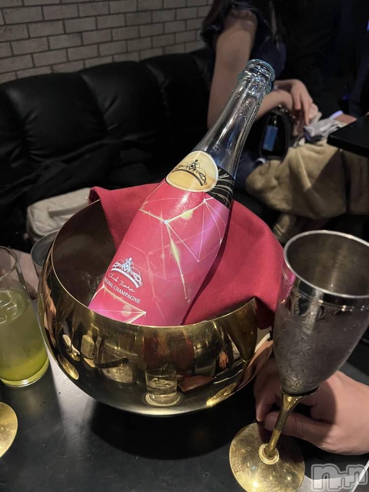 ��Ʋ����Х��顦�����clubTiara(�ƥ�����) ��Τ�2��1���̥�֥�����🥂♡��