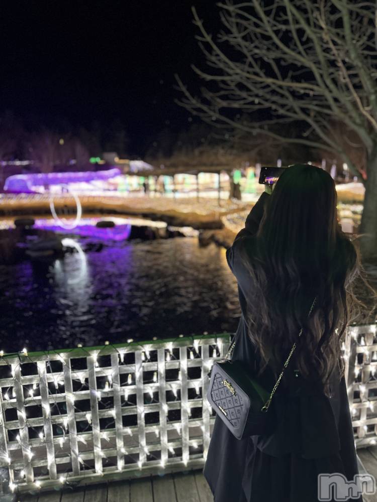 ��Į����Х��顦�����Lounge R Style(�饦�󥸥����륹������) �Ҥ���12��19���̥�֥����ֽж����˥˥�˥����Ť���򤹤롣�����ޤ�������