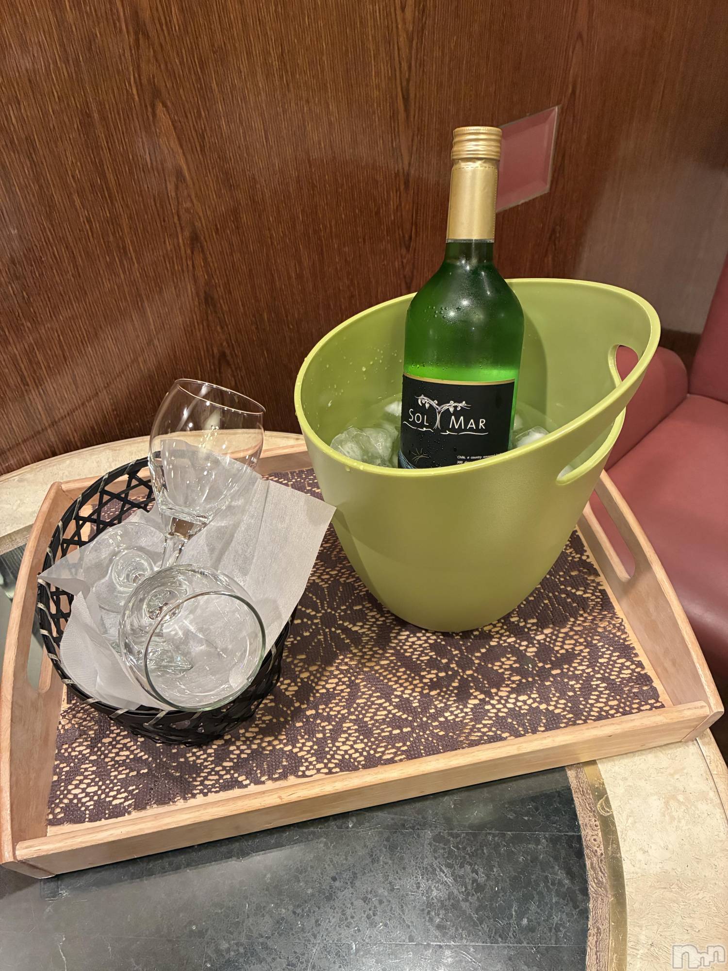 新潟デリヘルAbel-アベル-(アベル)レナ☆☆美貌の造形美(27)の2025年10月19日写メブログ「乾杯❣️」