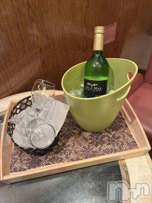 新潟デリヘル Abel-アベル-(アベル) レナ☆☆美貌の造形美(27)の10月19日写メブログ「乾杯❣️」