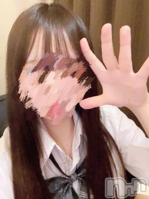 新潟手コキsleepy girl(スリーピーガール) 体験いおりちゃん(19)の9月28日写メブログ「今日も1日お疲れ様です🌙」