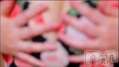 新潟デリヘル デリヘル新潟(デリヘルニイガタ) ゆな(27)の8月18日動画「空きました♪♪遊ぼう」