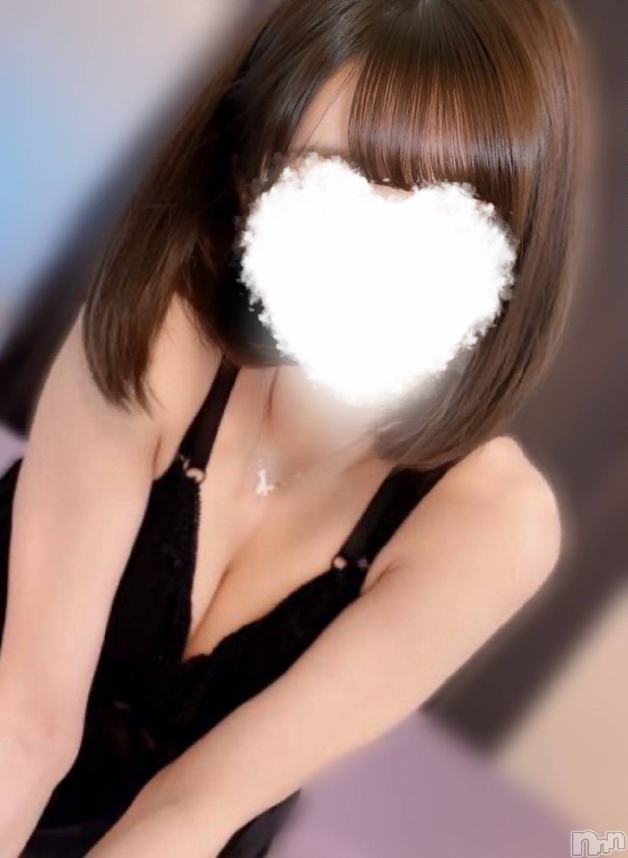 ひなみ【新人】未経験広◯すず似