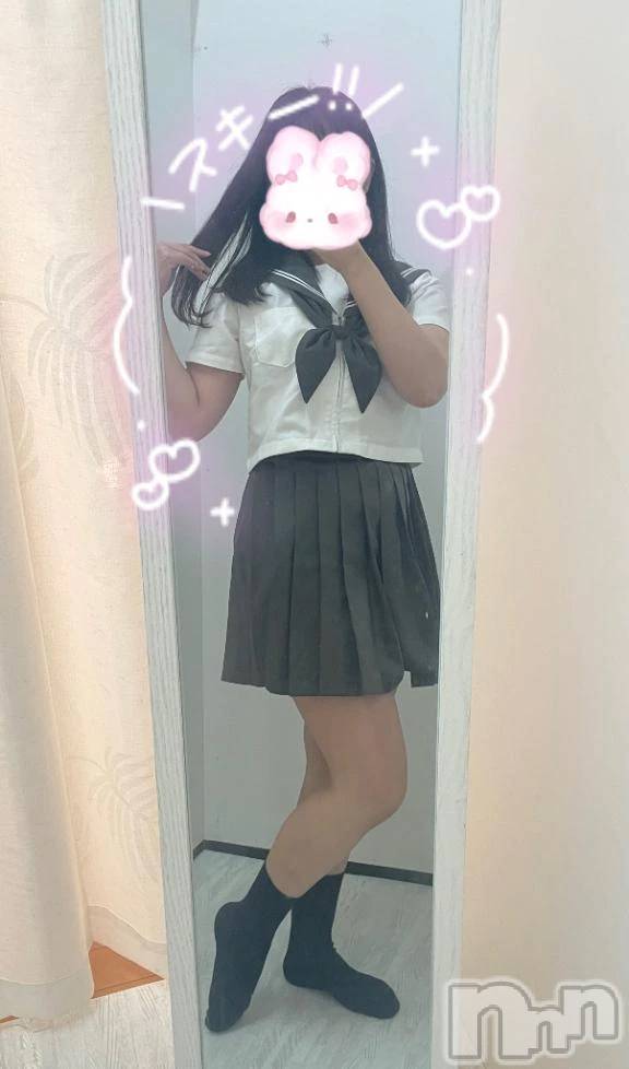 三条デリヘル新潟デリヘル倶楽部　三条店(ニイガタデリヘルクラブ　サンジョウテン)せりな(22)の2025年11月17日写メブログ「びしょ濡れ💖」