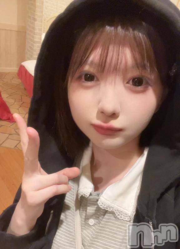 上越デリヘルBLUE BIRD上越店(ブルーバード上越店) みかん(19)の10月4日写メブログ「初日ありがとー❣️」