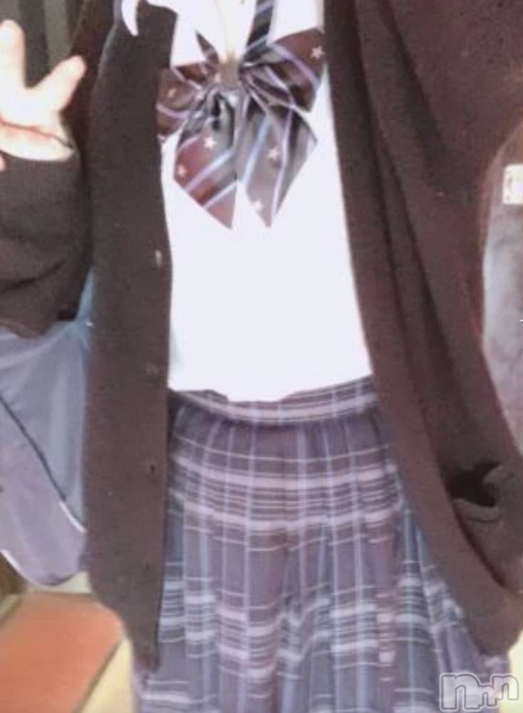 長岡デリヘル純・無垢(ジュンムク) ひなみ(19)の3月10日写メブログ「出勤💗17：00～」