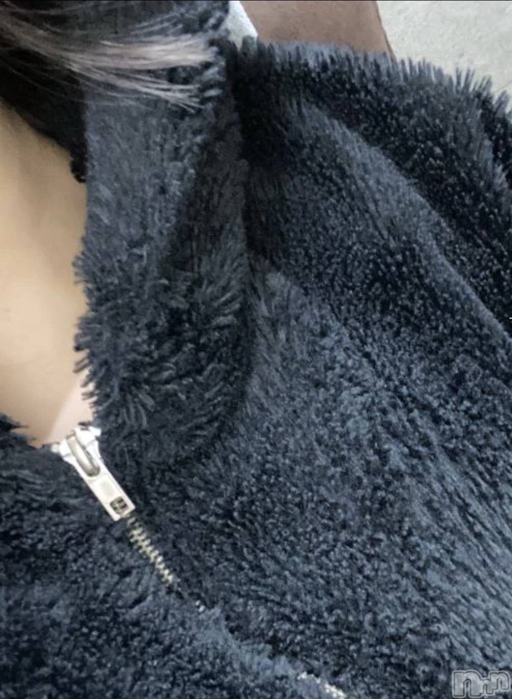 長岡デリヘル純・無垢(ジュンムク)ひなみ(19)の2026年3月30日写メブログ「出勤♡」