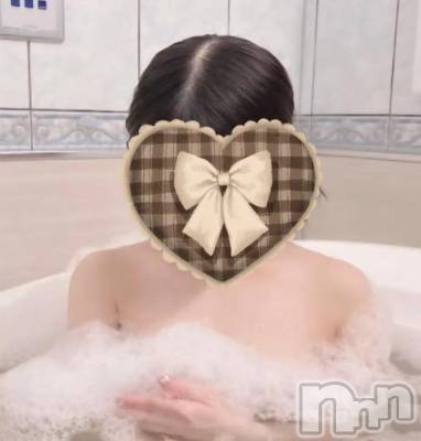 長岡デリヘル 純・無垢(ジュンムク) ひなみ(19)の3月5日写メブログ「18時00頃🈳～♡」