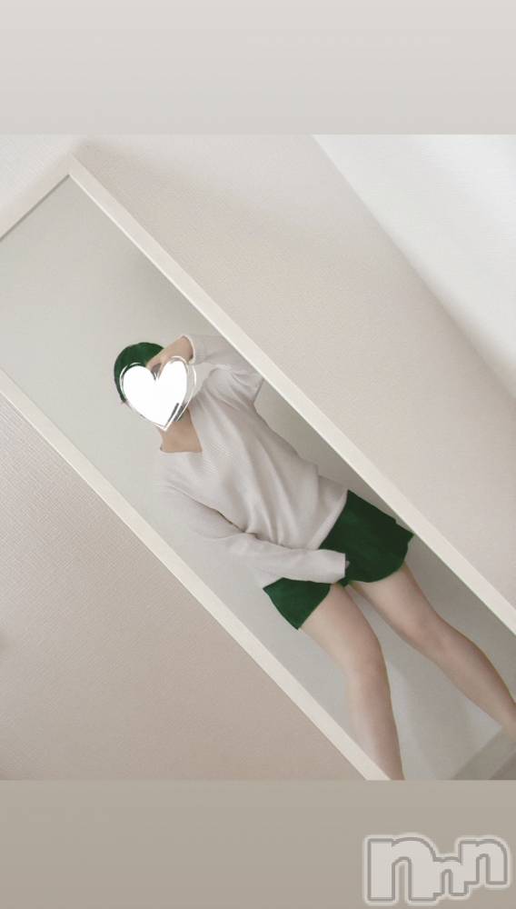 新潟デリヘルRouge(ルージュ) 新人☆色葉 つむぎ(20)の10月8日写メブログ「本日【15時半～21時半】出勤します💕」