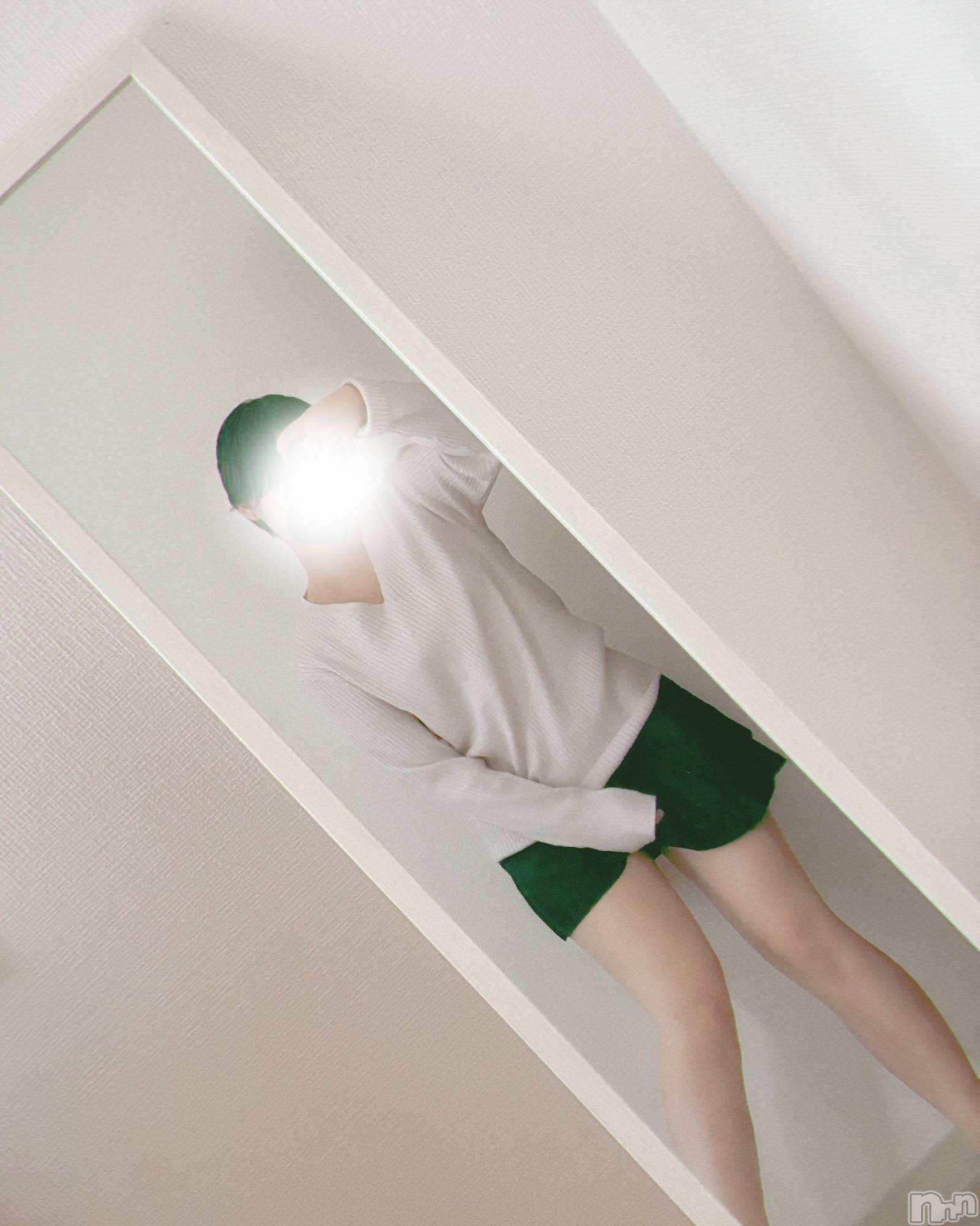 新人☆色葉 つむぎ