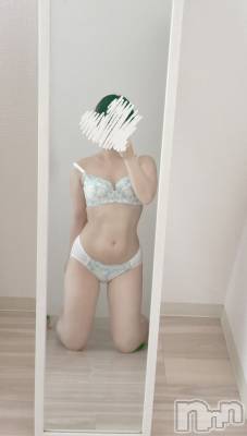 新潟デリヘル Rouge(ルージュ) 新人☆色葉 つむぎ(20)の10月5日写メブログ「3回目出勤してます💕  」