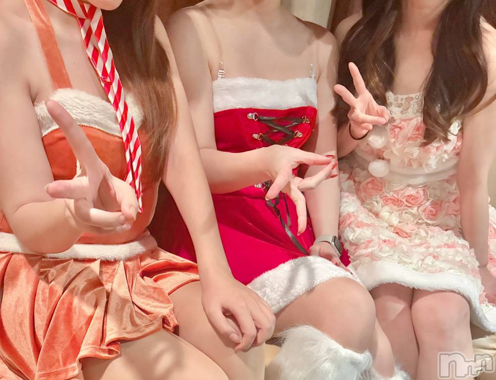 ��Į����Х��顦�����Daphne(���ե�) �椫��12��25���̥�֥����֤�꤯���🐰🌲💫��