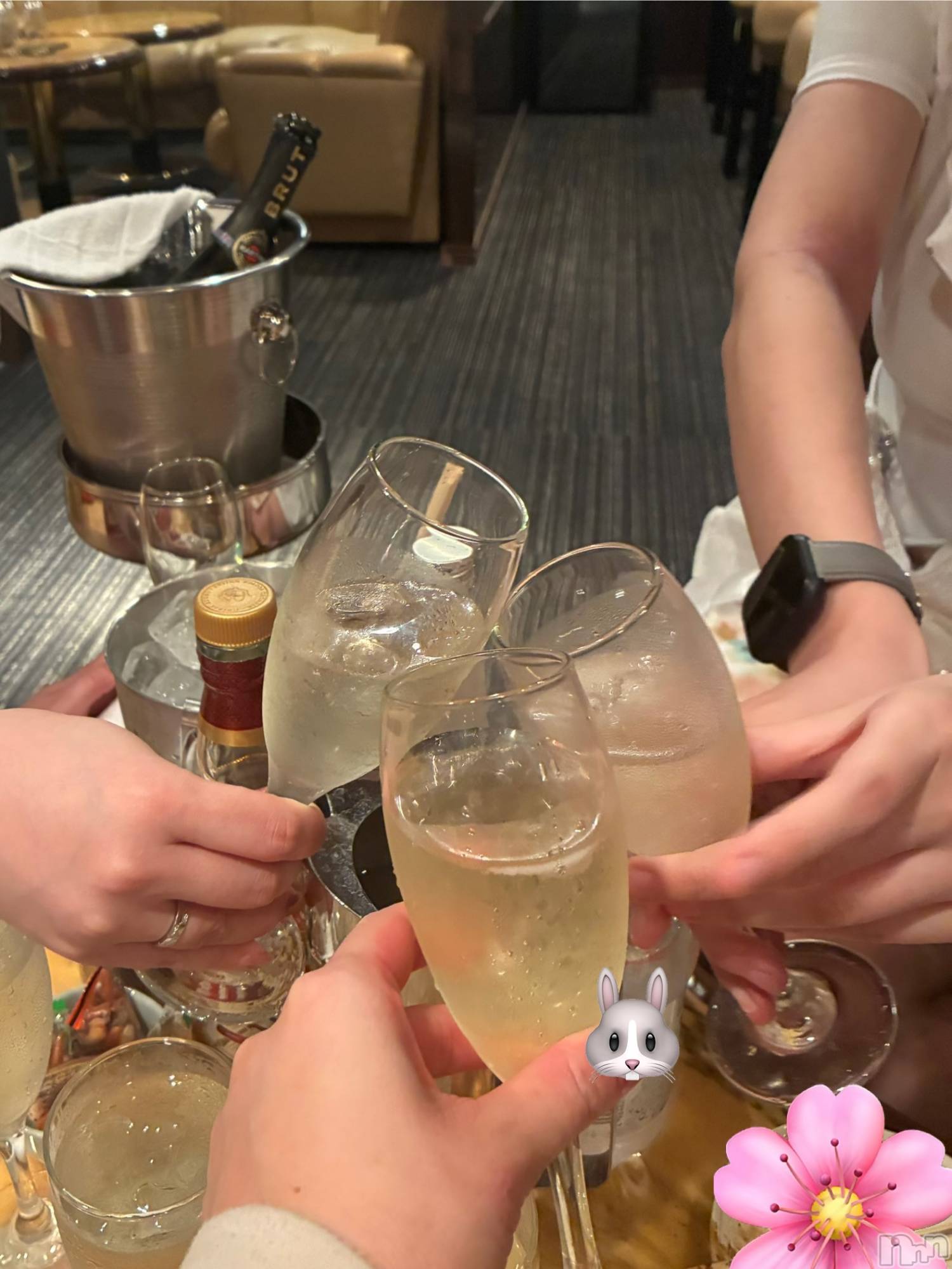 ĮХ顦Daphne(ե) 2025ǯ107ֳ̥֥ڤǤ🥂✨