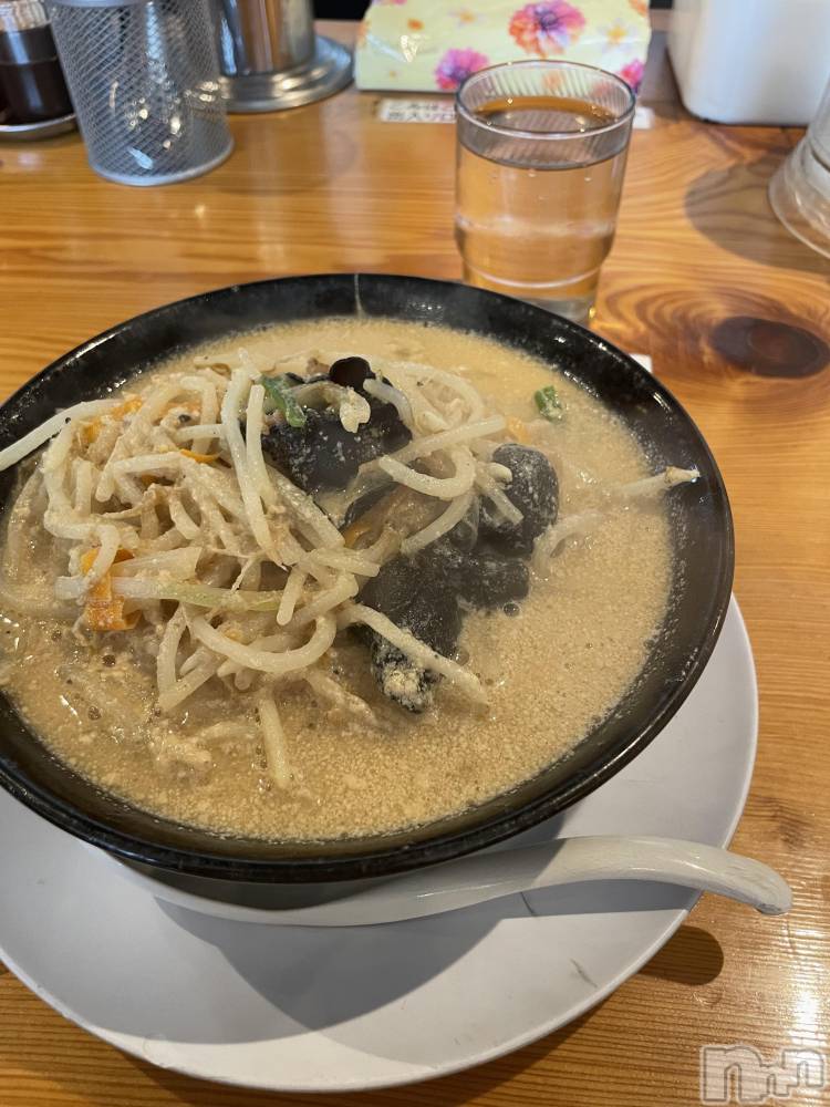 三条デリヘル新潟三条燕ちゃんこ(ニイガタサンジョウツバメチャンコ) みらい(28)の10月10日写メブログ「次の出勤は、、」