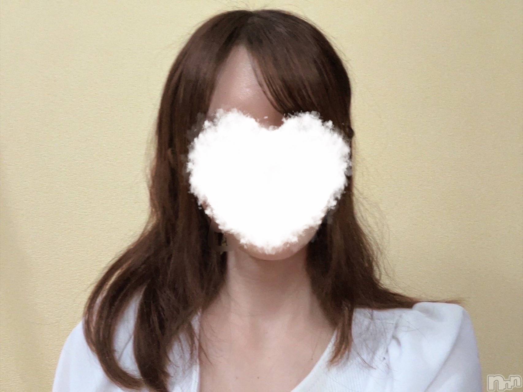 新潟デリヘル新潟出張メンズエステ Fancy -ファンシィ-(ニイガタシュッチョウメンズエステファンシィ)新人☆れな(24)の2025年10月15日写メブログ「初めまして！」