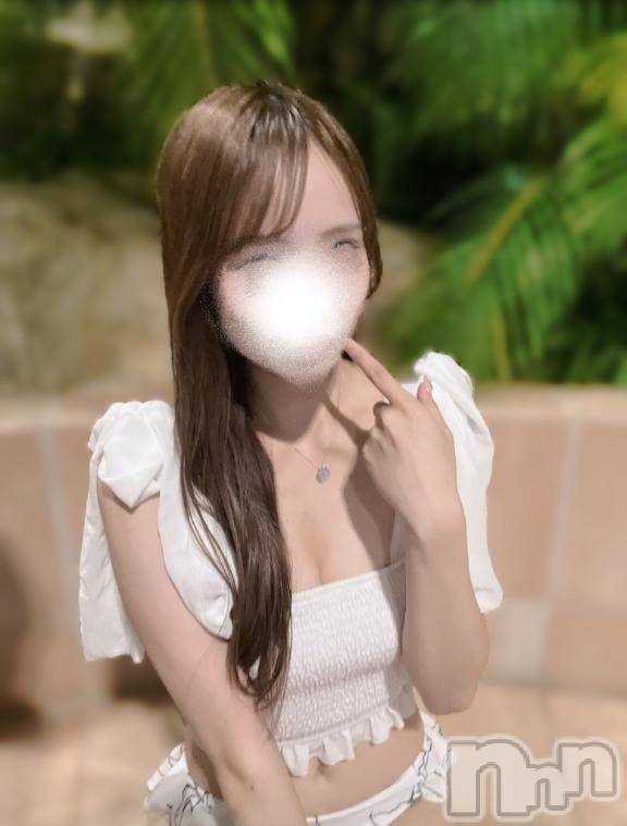 上越デリヘルRICHARD（リシャール）(リシャール) 楠美ひなの(22)の10月5日写メブログ「今日も11時から︎︎..えちえちなお誘い待ってる」