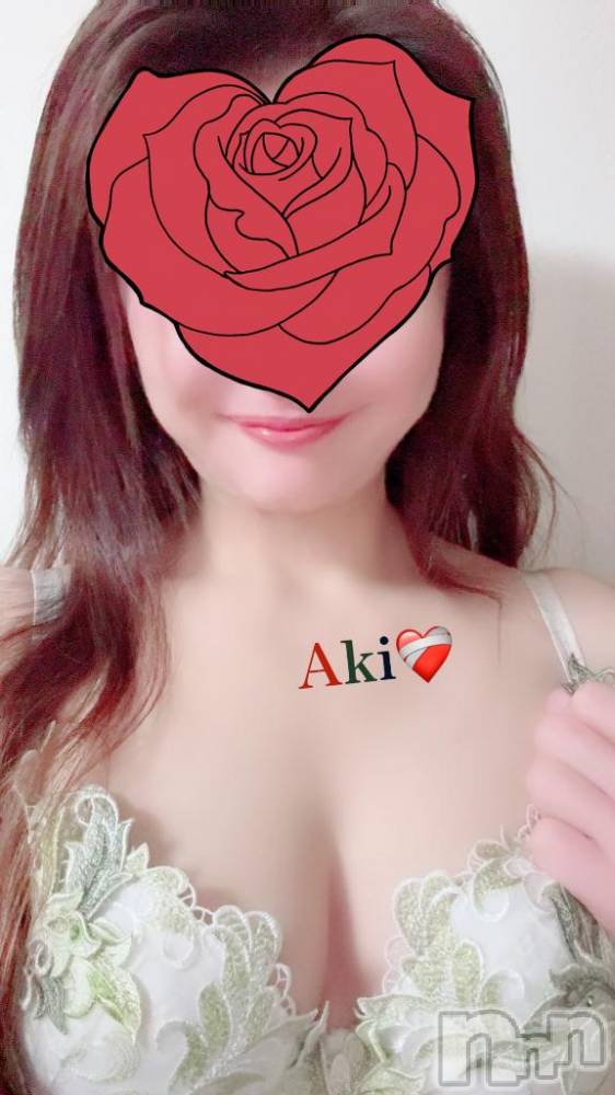 新潟デリヘルSecret Love(シークレットラブ) 【体験】あき☆極秘S級妻(37)の11月11日写メブログ「素敵な人😉❤️」