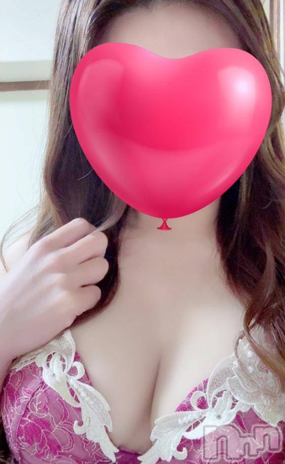 新潟デリヘルSecret Love(シークレットラブ)【体験】あき☆極秘S級妻(37)の2025年10月5日写メブログ「自己紹介🤭❤️」